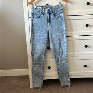 Women's Light Blue Jeans